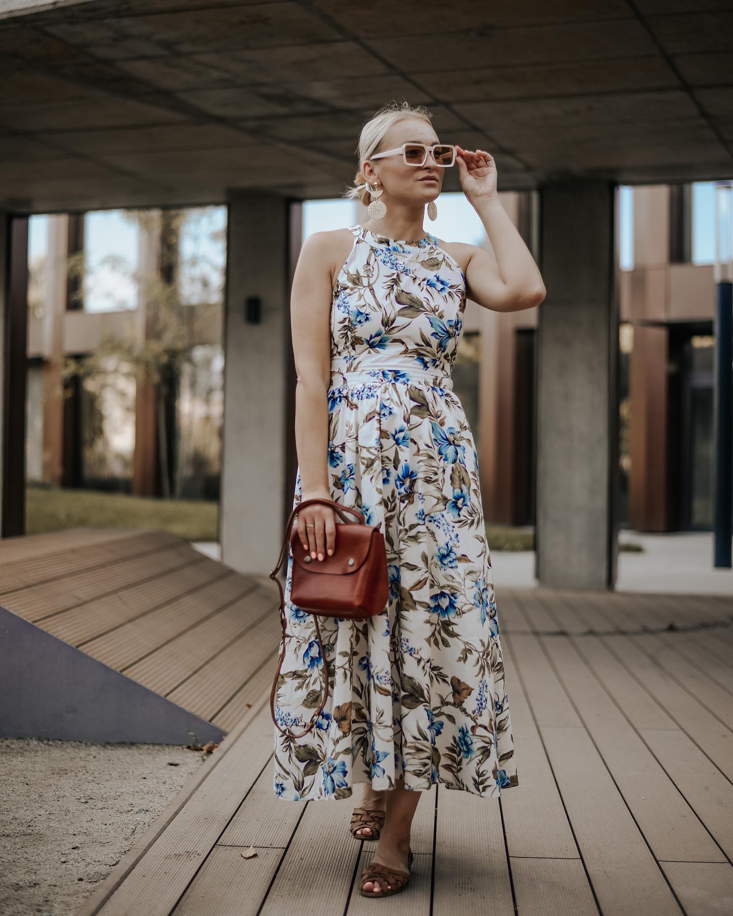 Ivory Blue Botanical Halter Neck Sleeveless Floral Dress for Elegant Day & Evening Wear