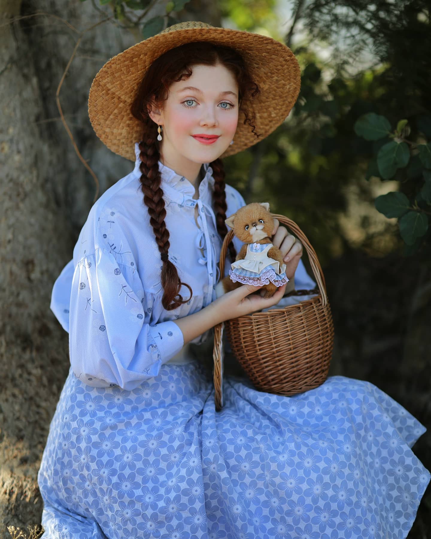 Elegant Women’s Light Blue Floral Print Midi Skirt with High Waist Elastic Band Soft Flared A Line Silhouette for Casual Office & Daily Wear