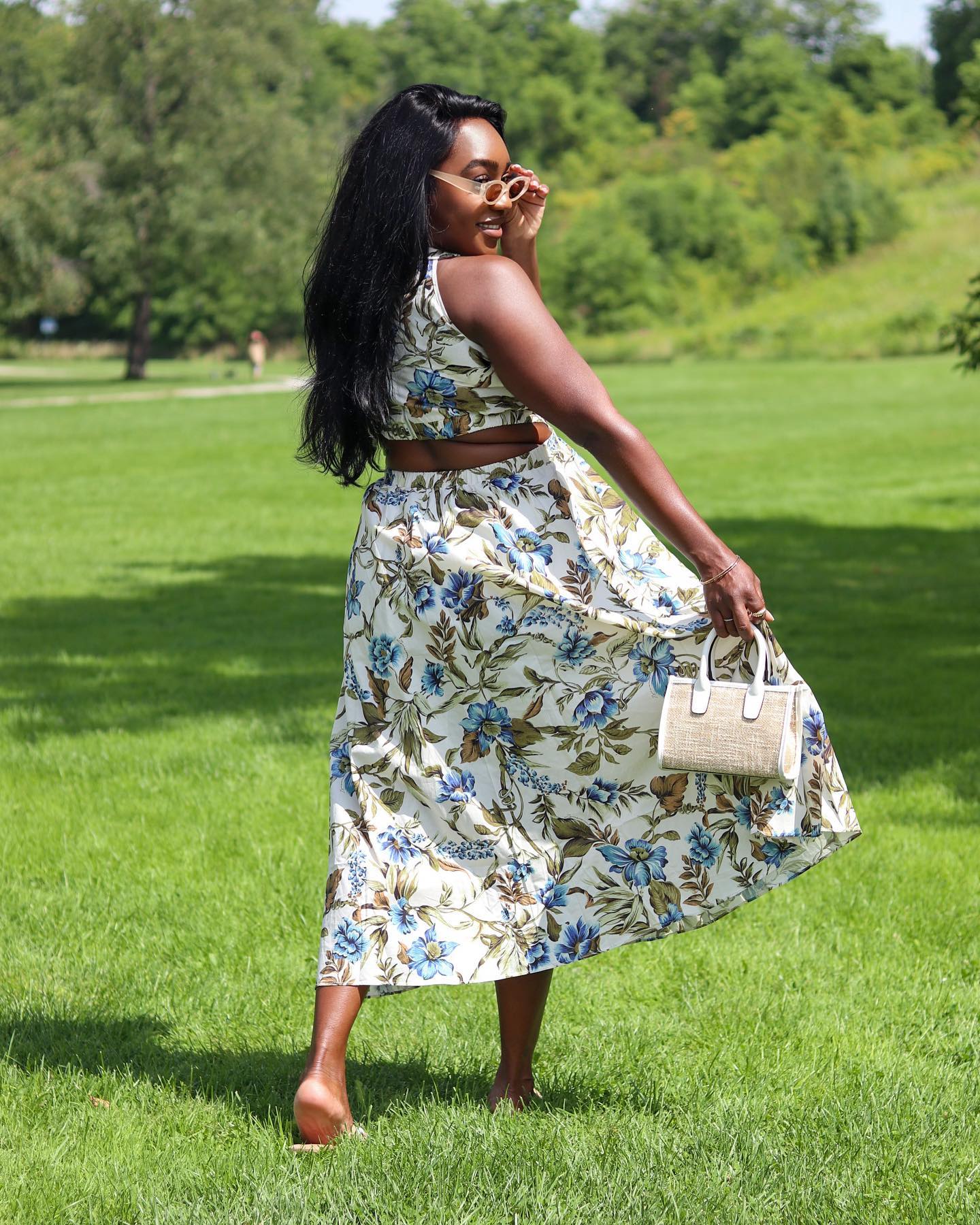 Ivory Blue Botanical Halter Neck Sleeveless Floral Dress for Elegant Day & Evening Wear
