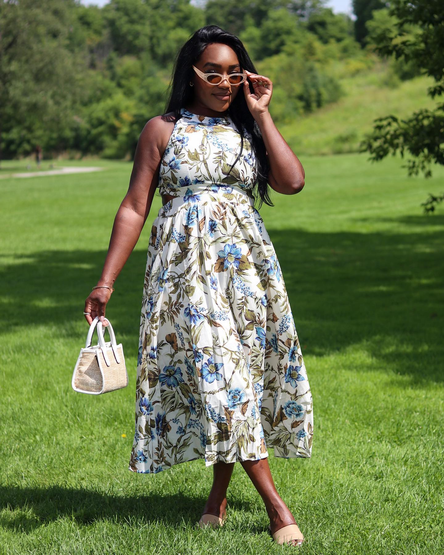 Ivory Blue Botanical Halter Neck Sleeveless Floral Dress for Elegant Day & Evening Wear