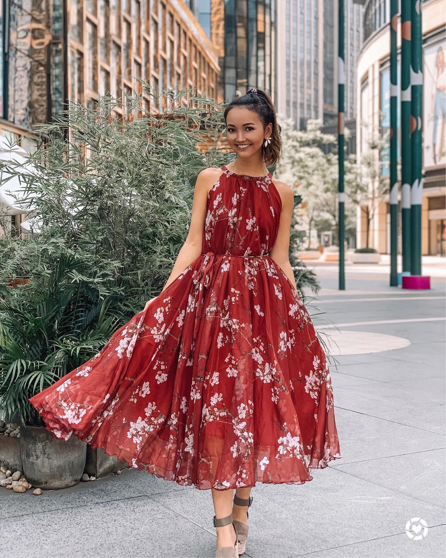 Elegant Wine Floral Printed Poly Chiffon Maxi Dress with Halter Neckline & Flowing Silhouette for Summer Brunch Resort Deep Burgundy / georgette / M