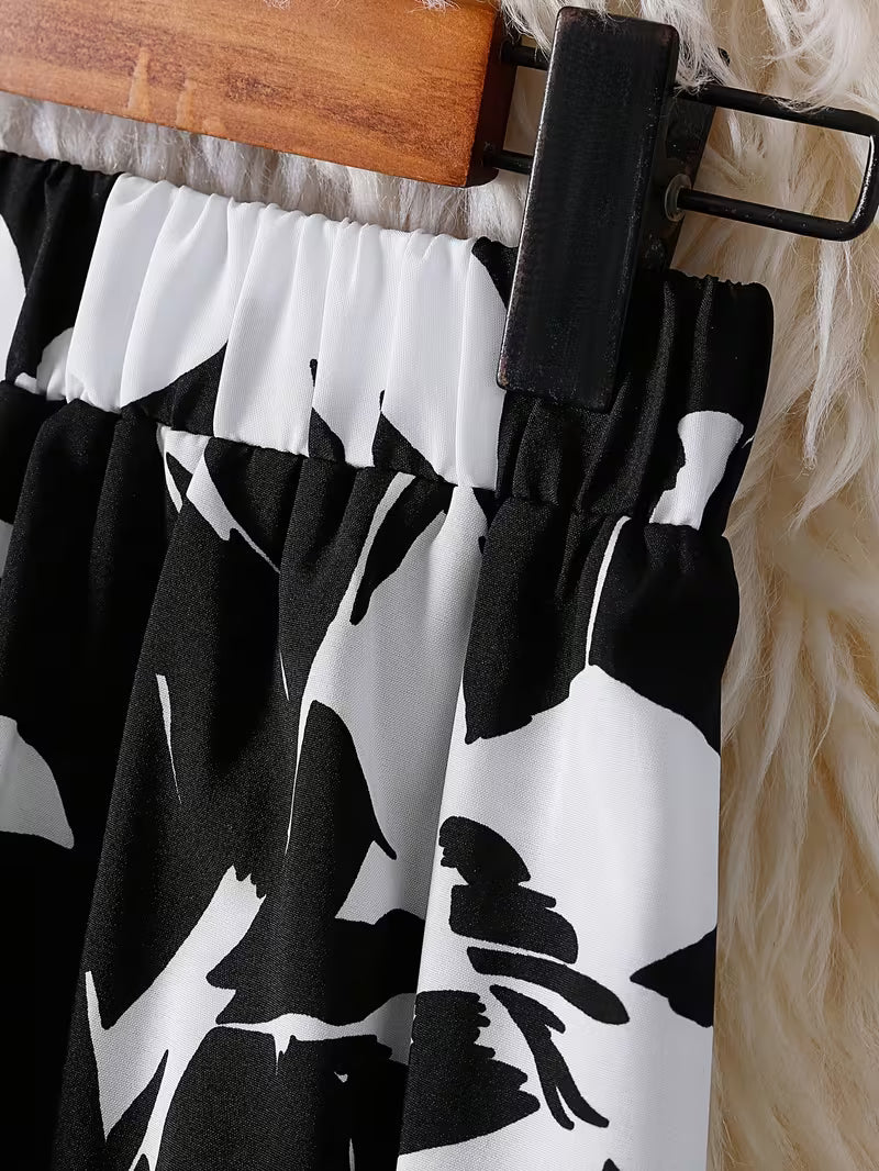 Modern Monochrome Floral Flared Skirt Black Base with White Abstract Florals and Airy Feminine Fit
