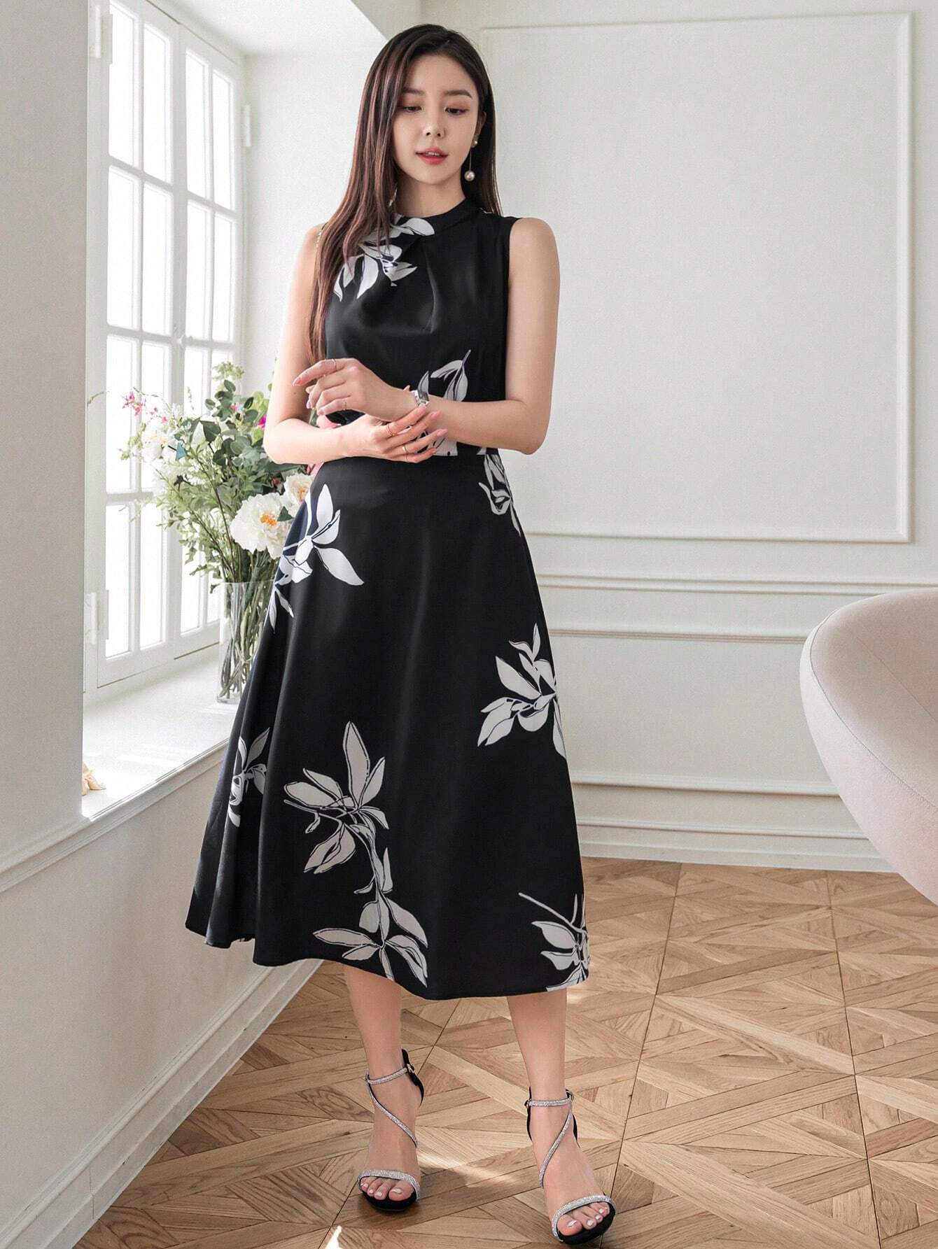 Black & White Floral Print Co-ord Set with Sleeveless Knot Top and A-Line Midi Skirt
