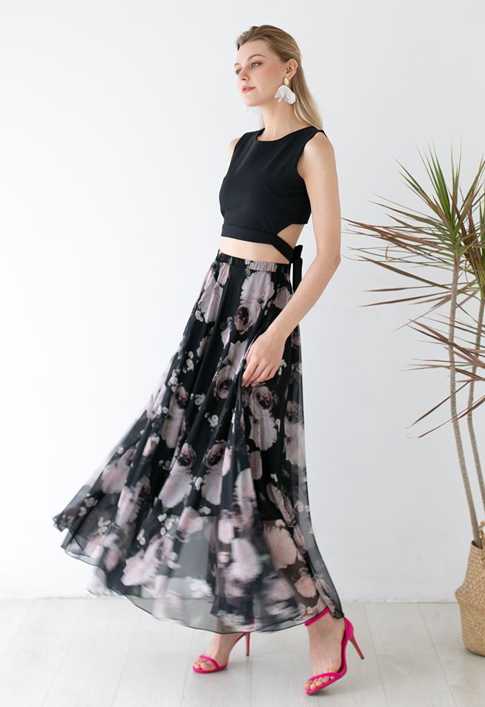 Vintage Rose Print Chiffon Maxi Skirt in Black