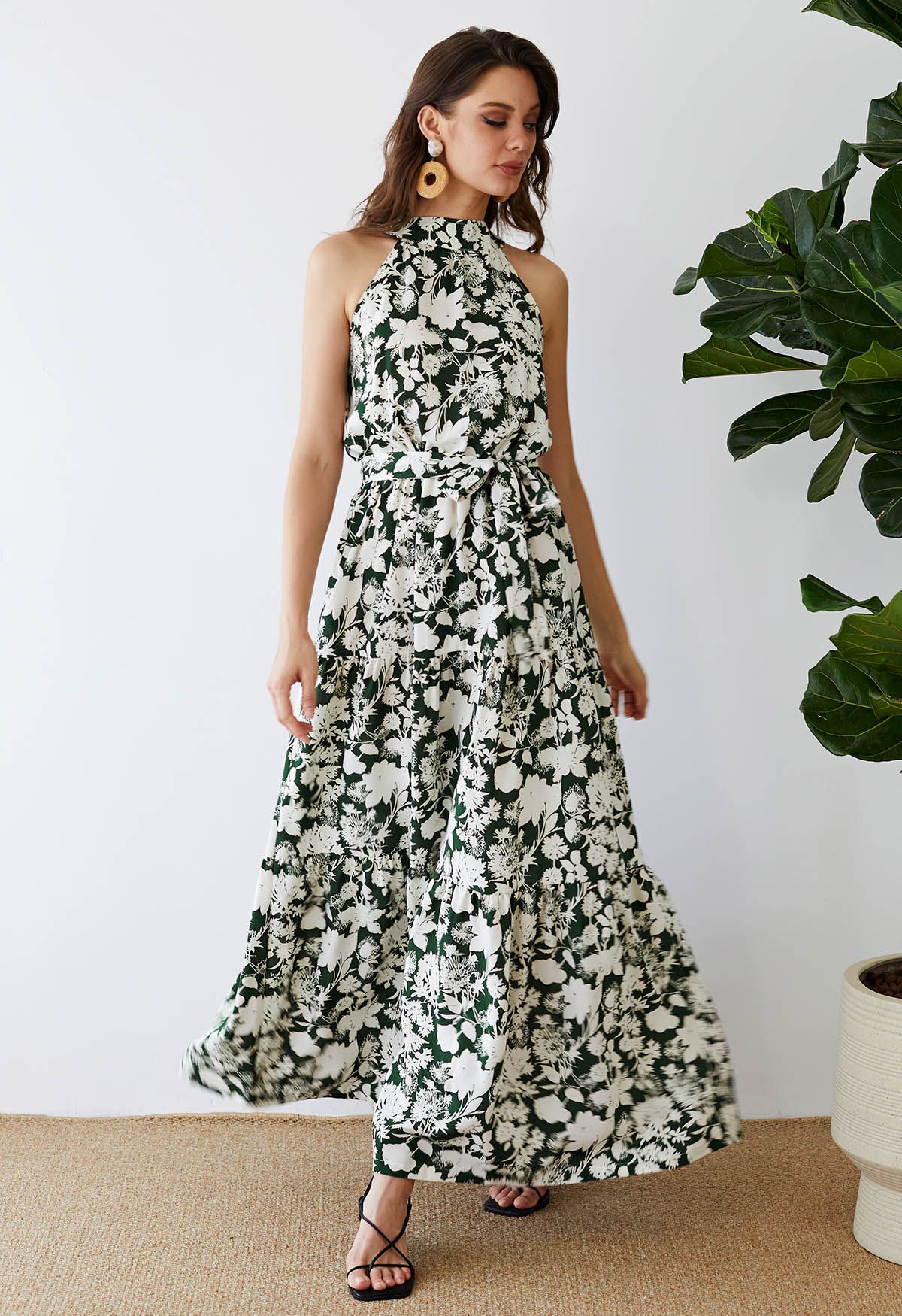 Emerald Bloom Floral Poly Chiffon Halter Neck Tiered Maxi Dress with Elasticated Waist & Flowing Silhouette  Lightweight Summer Resort Wear Dress