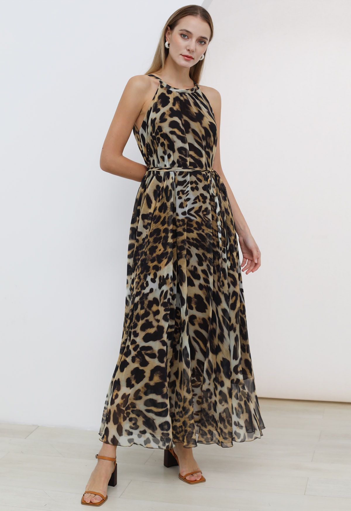 Ivory Tropical Leaf & Floral Printed Poly Chiffon Maxi Dress with Halter Neckline and Flowing Champagne Beige / Fancy Chiffon / M