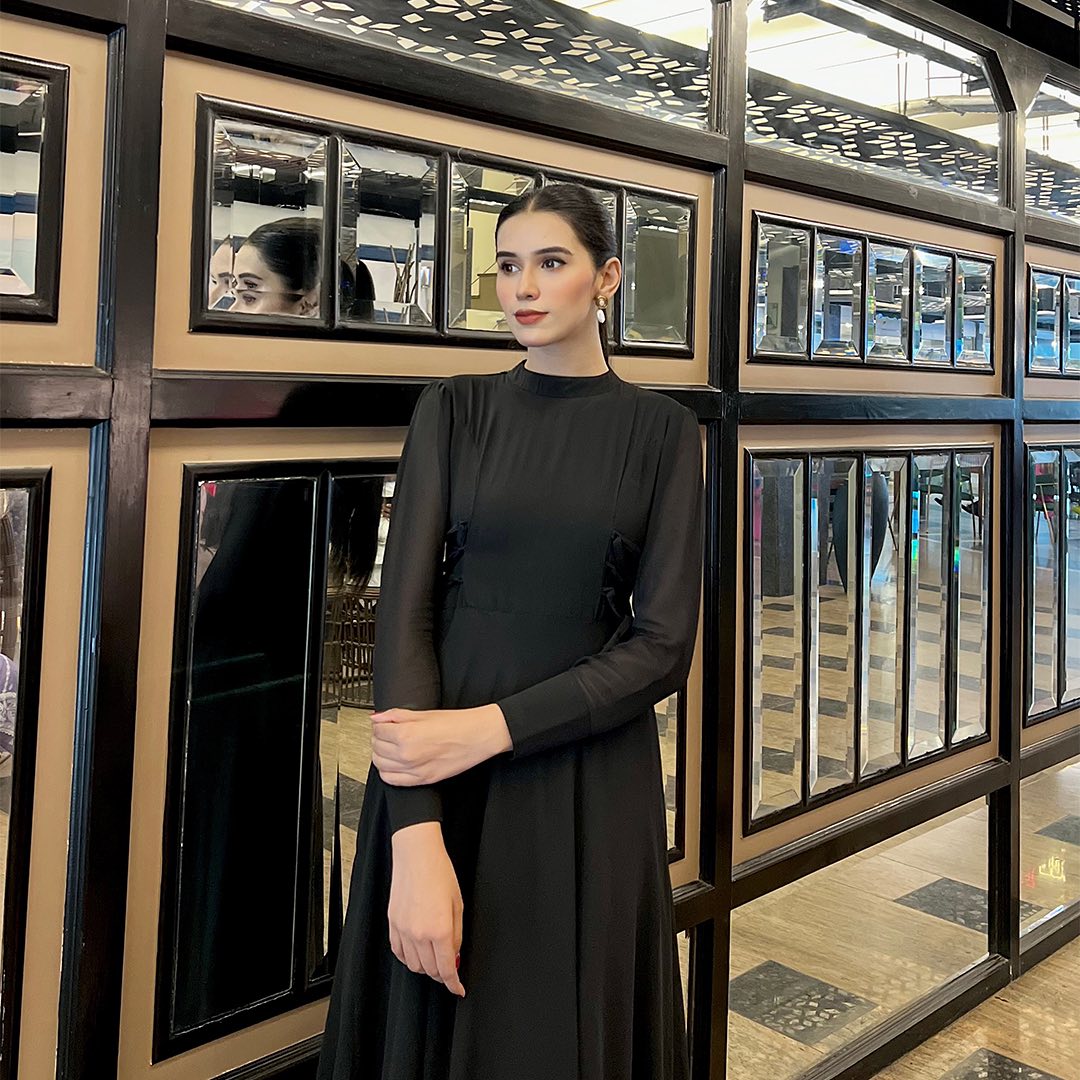 Eclipse Elegance Black  Maxi Dress with High Neck & Full Sleeves