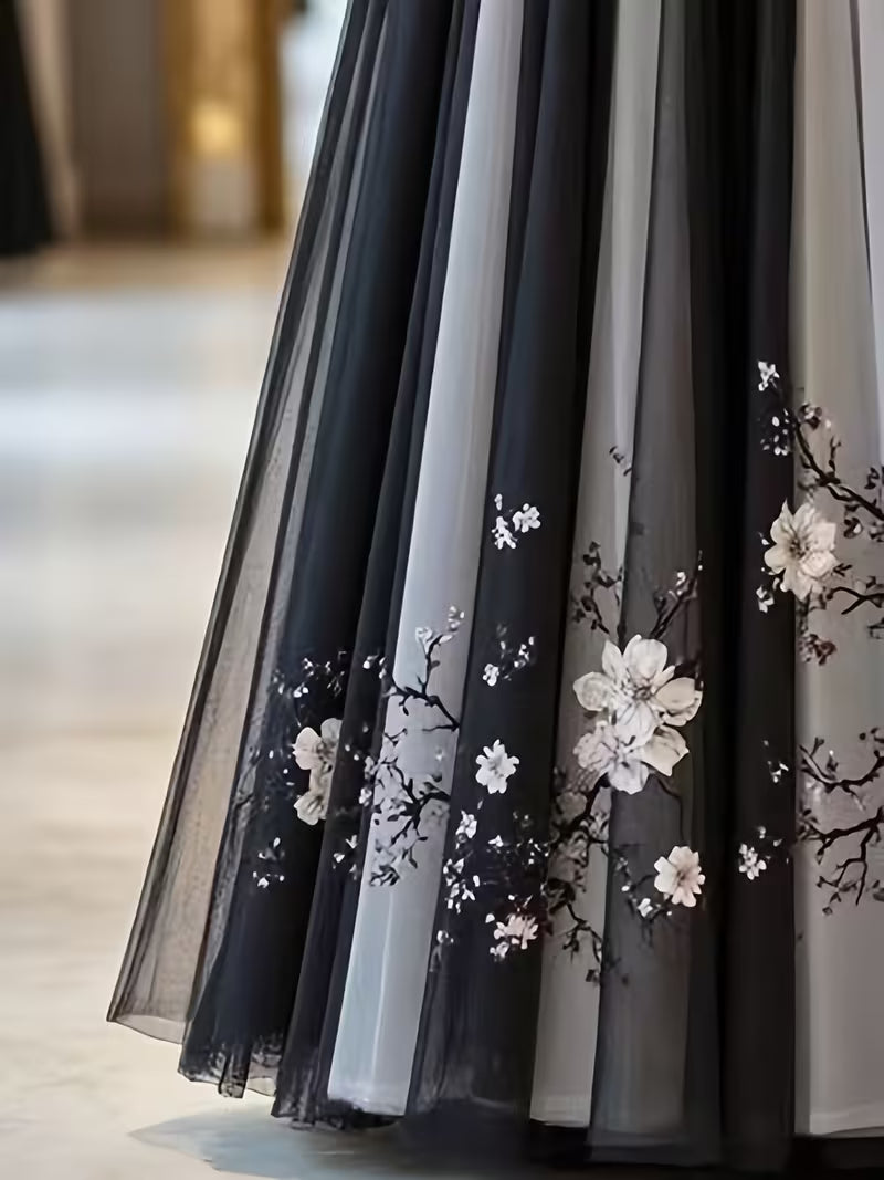 Elegant Pleated Monochrome Ombre Skirt Flowing Silhouette with Soft Floral Ombre Pattern for Modern Feminine Style