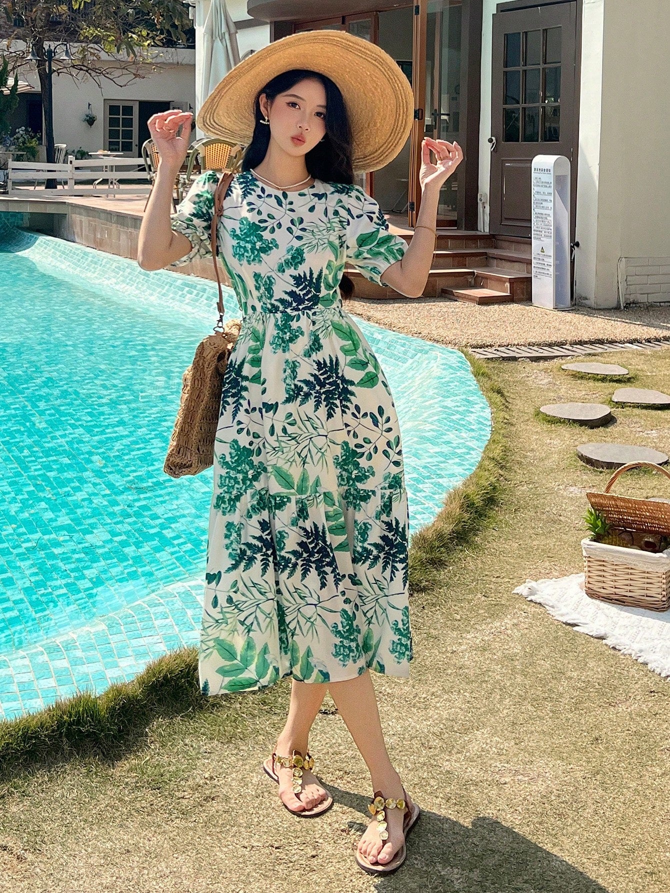 Green Tropical Printed Midi Dress with Summer Party Style