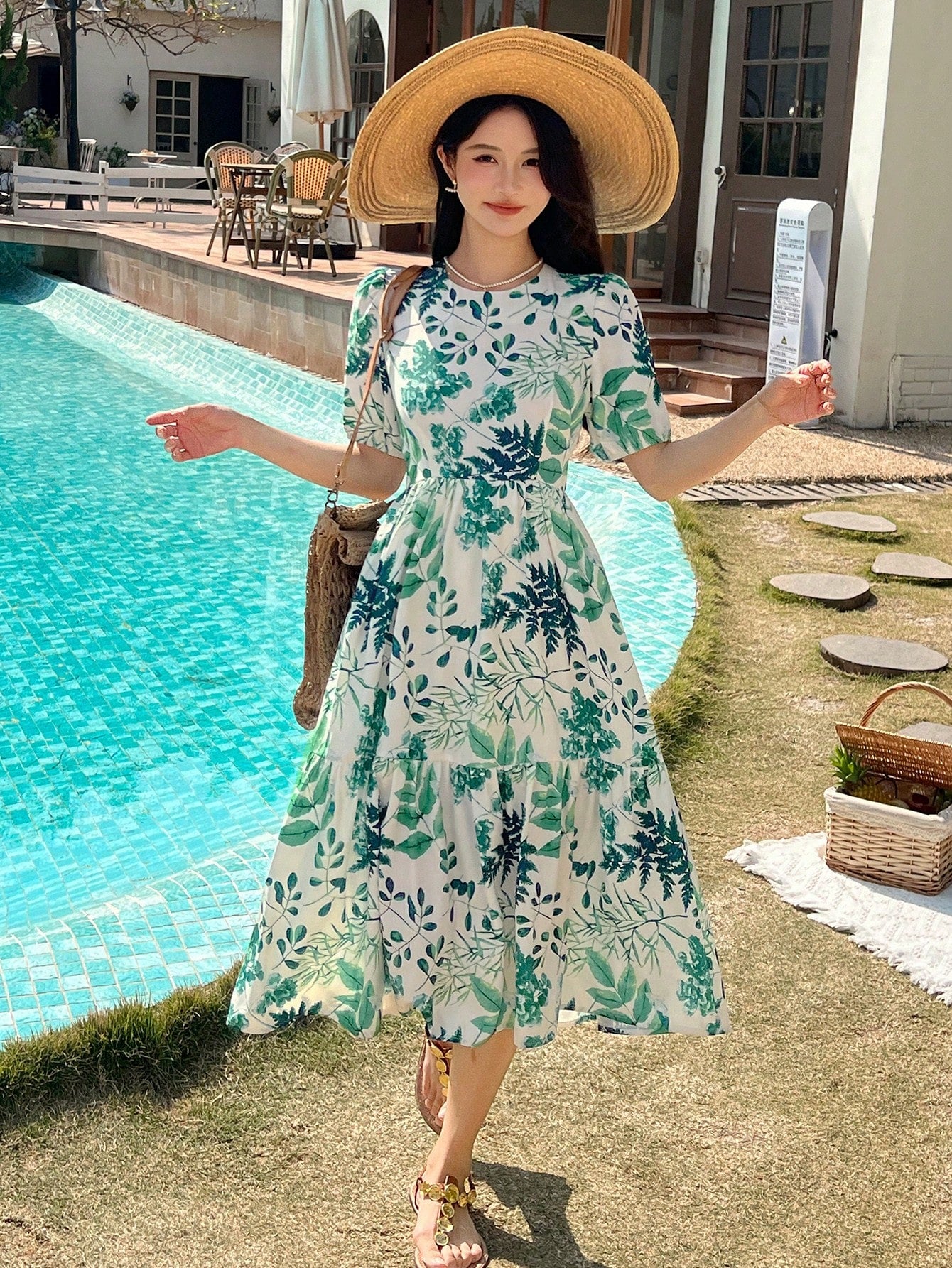 Green Tropical Printed Midi Dress with Summer Party Style