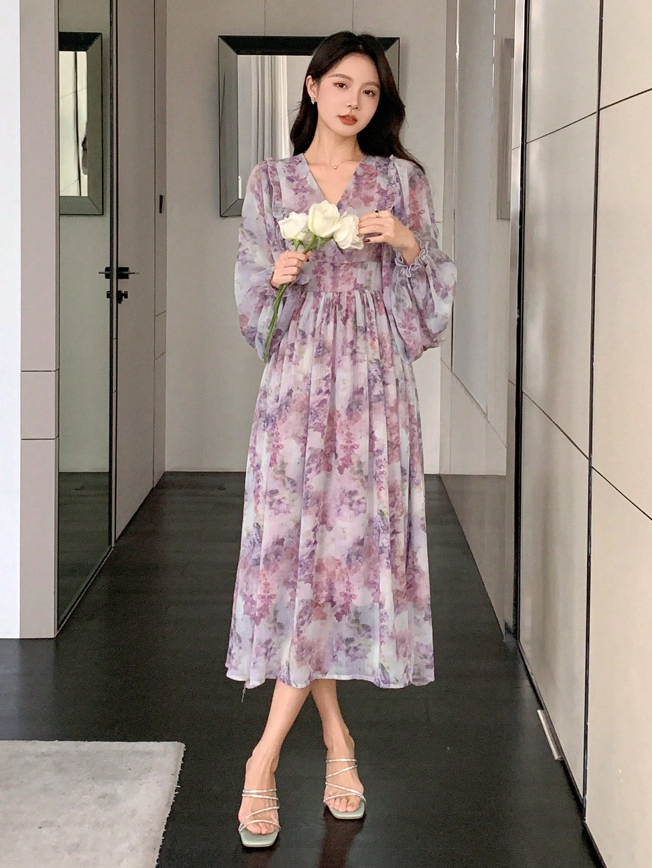 Lavender Floral Chiffon Maxi Dress with Soft Feminine Style