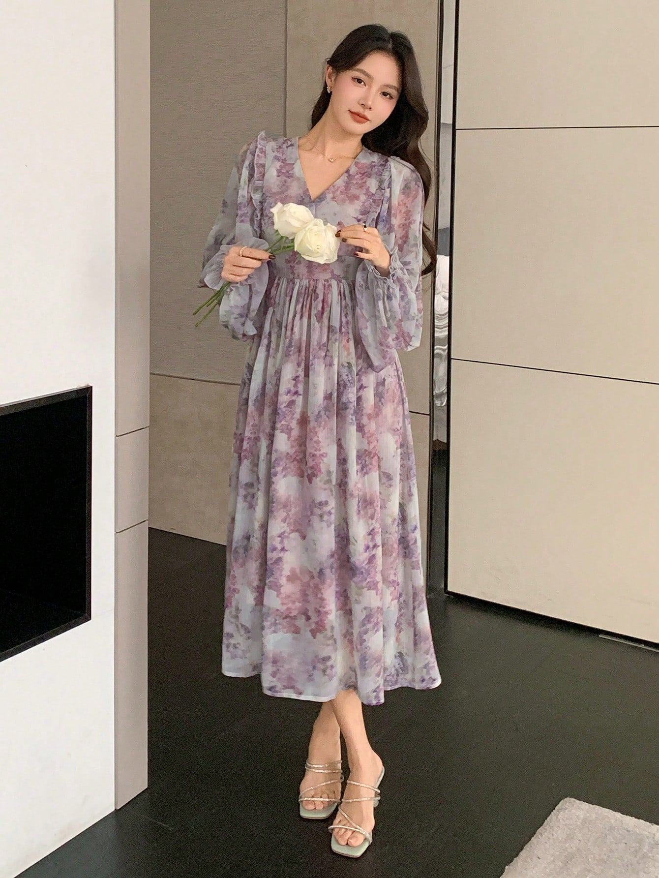 Lavender Floral Chiffon Maxi Dress with Soft Feminine Style