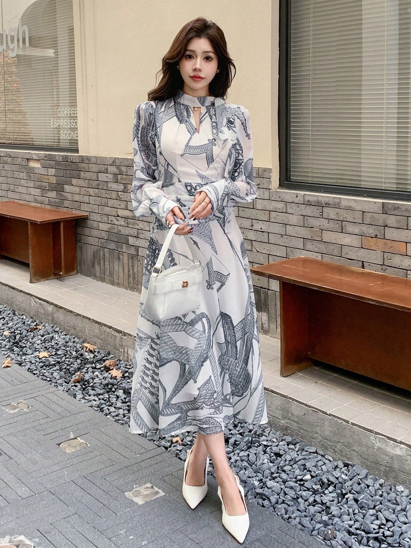 Grey Abstract Printed Maxi Dress with Modern Casual Elegance