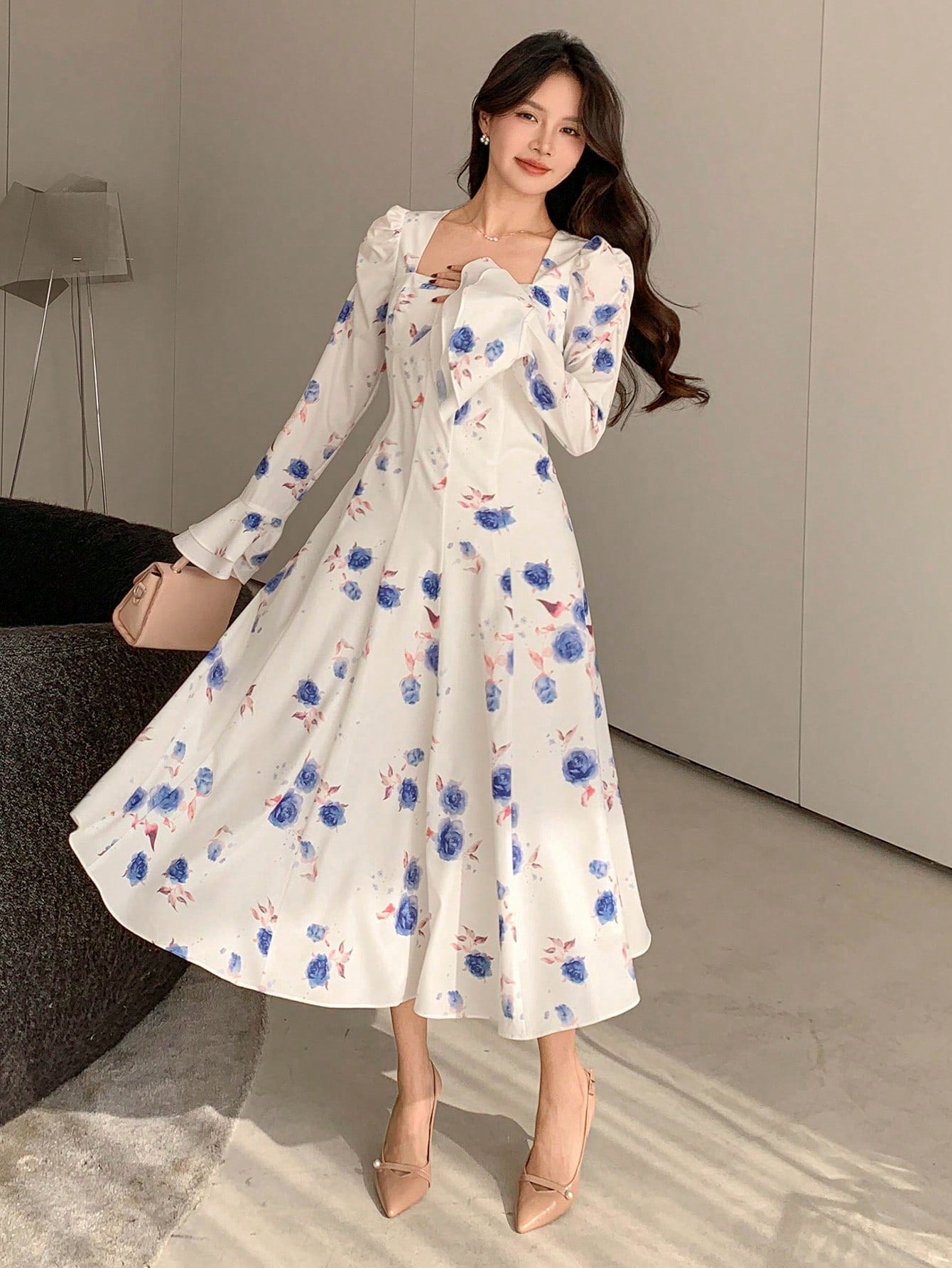 White and Blue Floral Back Design Maxi Dress with Flowy Look
