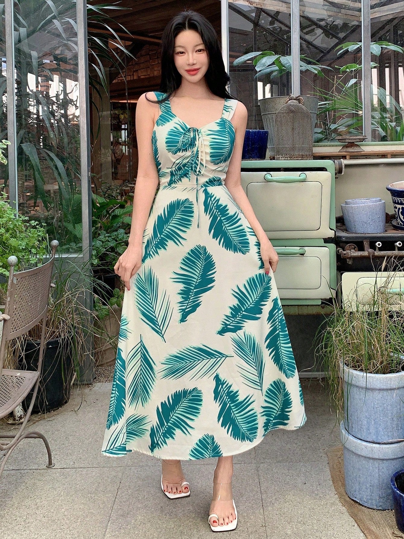 White and Green Tropical Leaf Print Maxi Dress with Summer Vacation Style