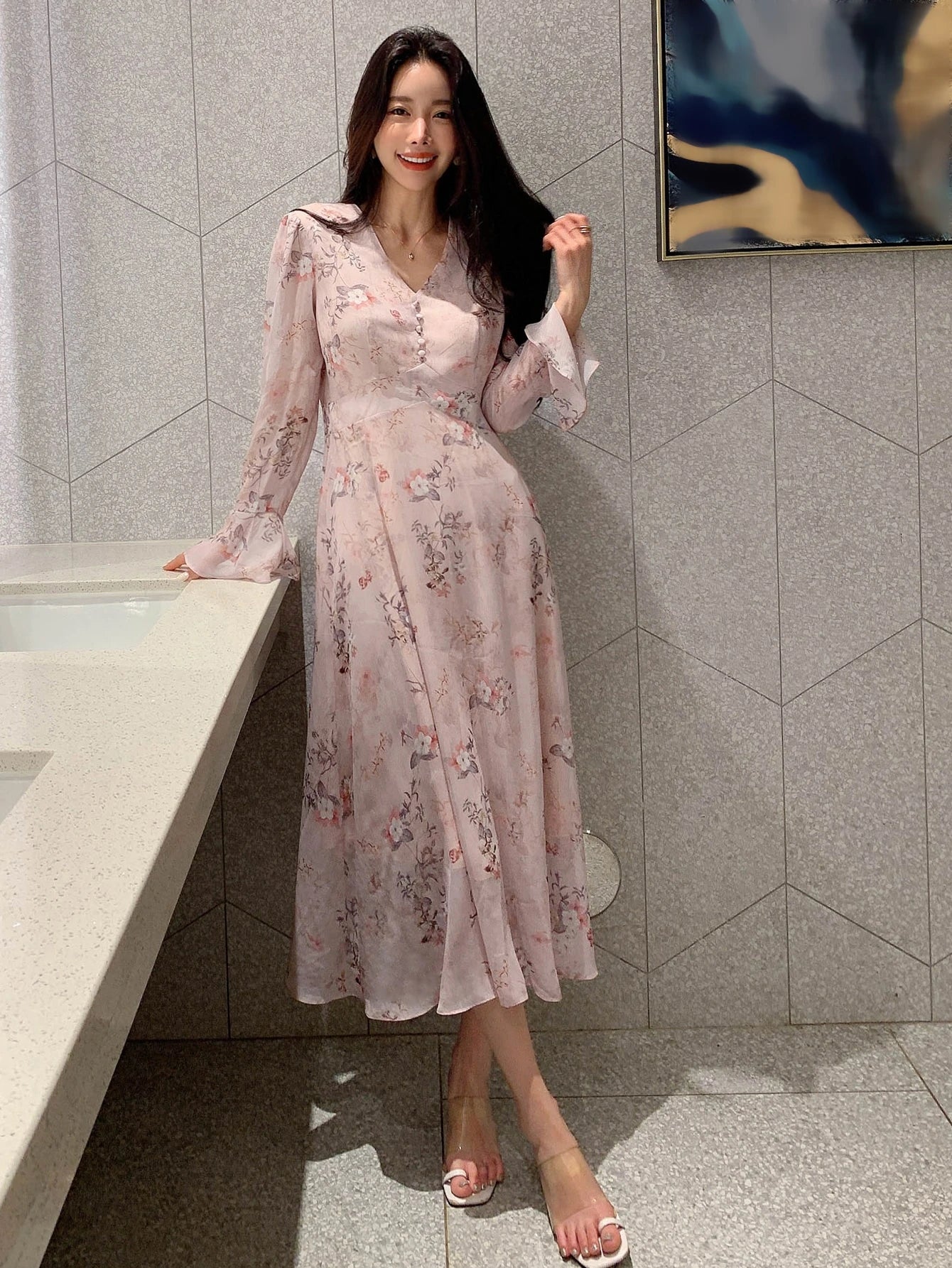 Lavender Floral Maxi Dress with Soft Korean Style Elegance