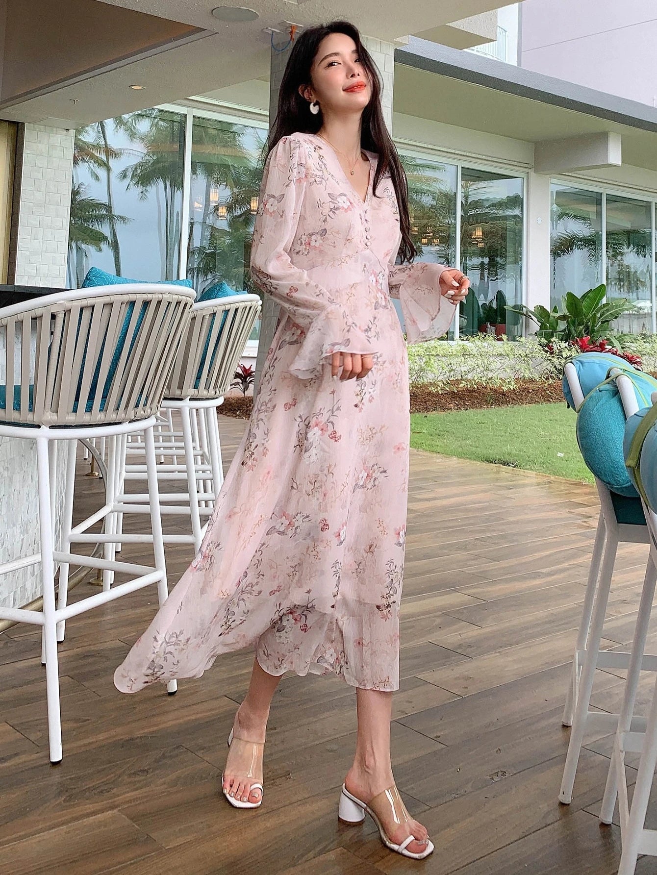 Lavender Floral Maxi Dress with Soft Korean Style Elegance