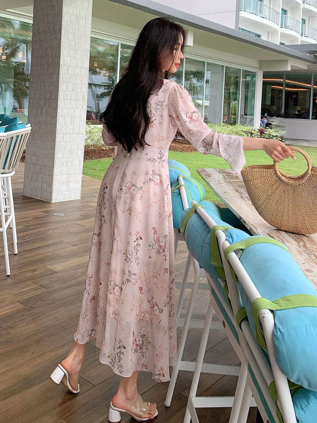 Lavender Floral Maxi Dress with Soft Korean Style Elegance