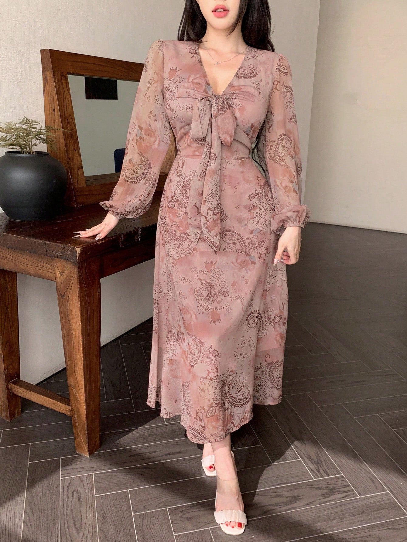 Dusty Rose Floral Maxi Dress with Soft Feminine Elegance