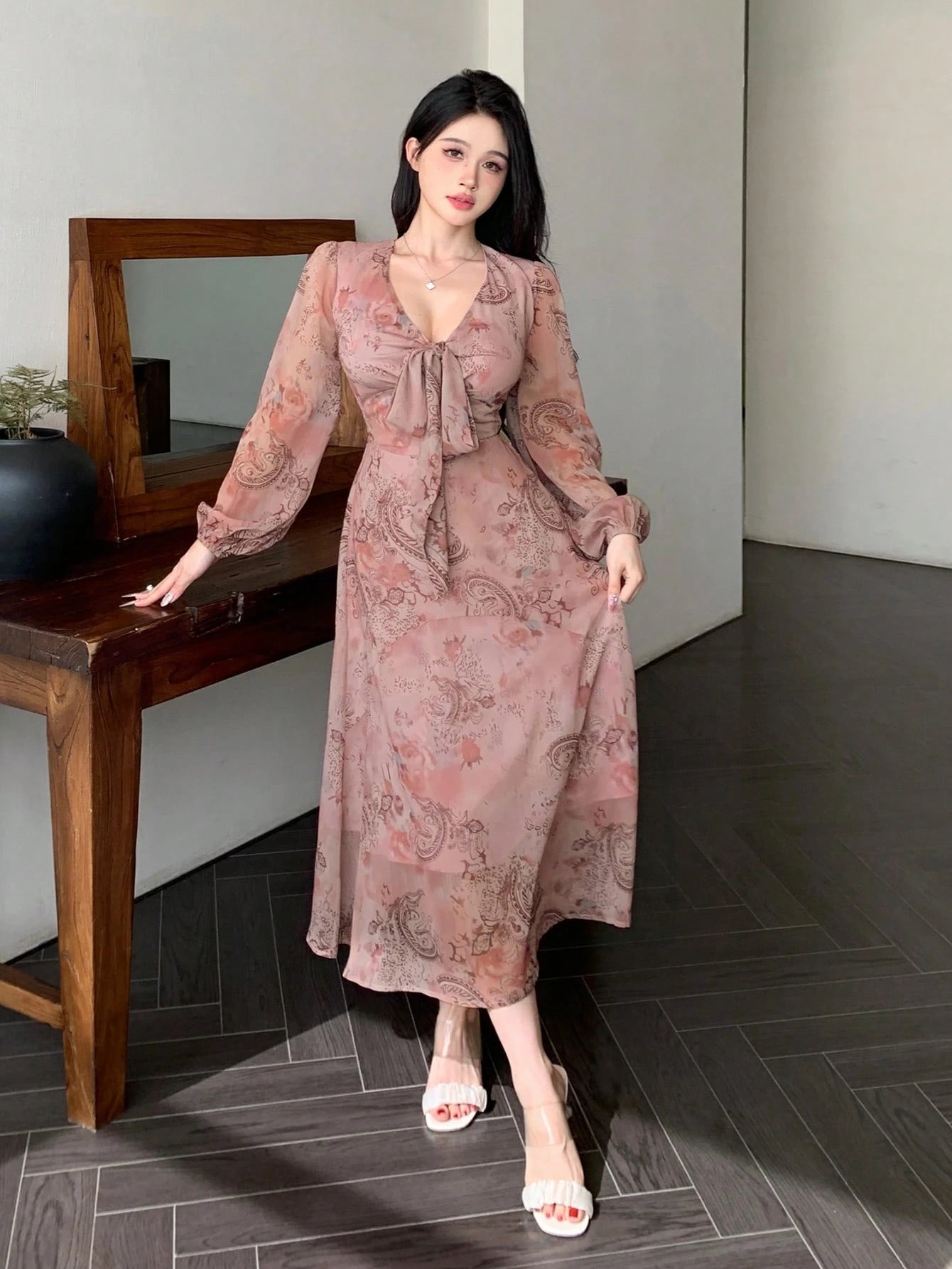 Dusty Rose Floral Maxi Dress with Soft Feminine Elegance