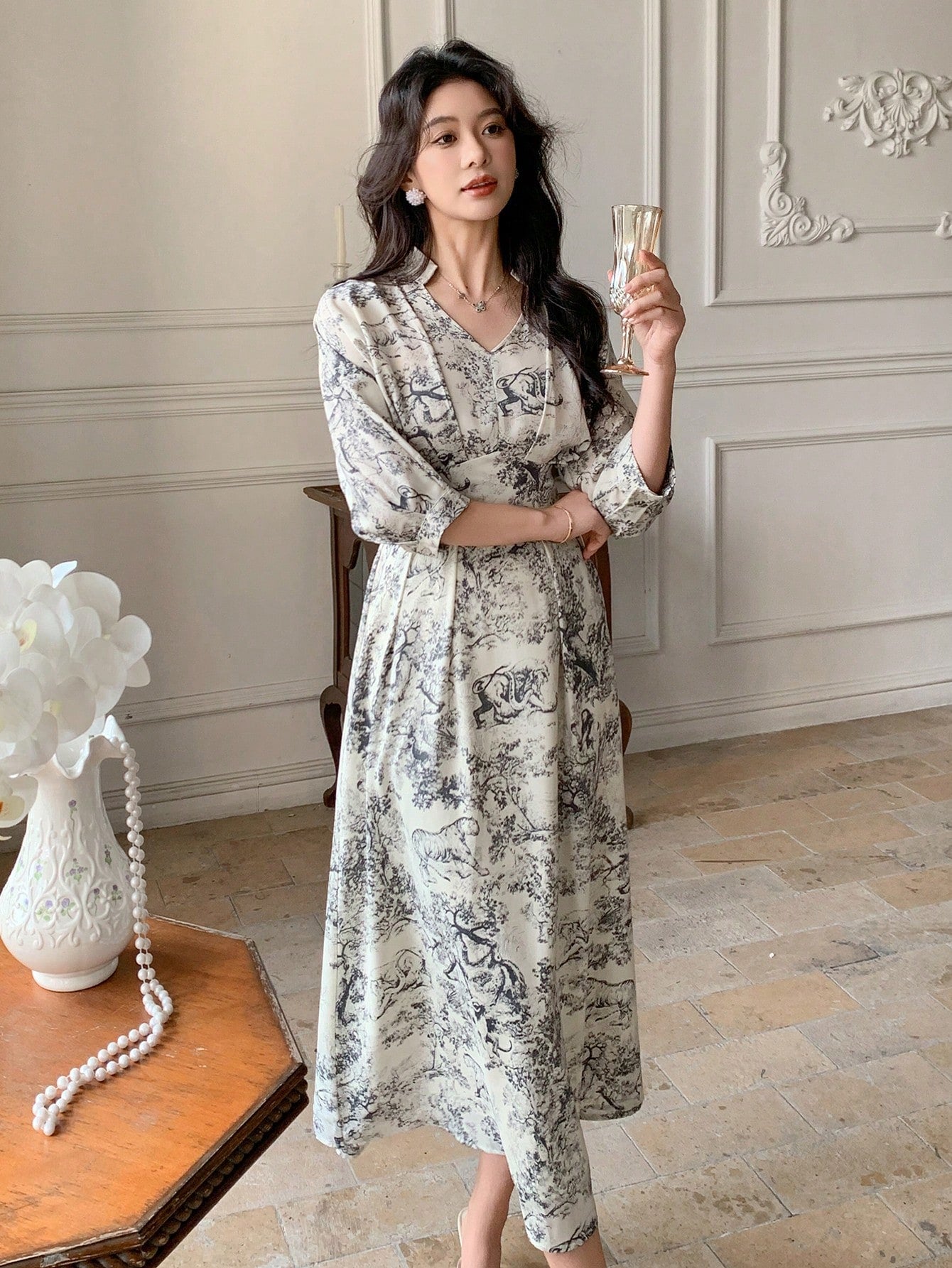 Grey Floral Printed Midi Dress with Modern Garden Style