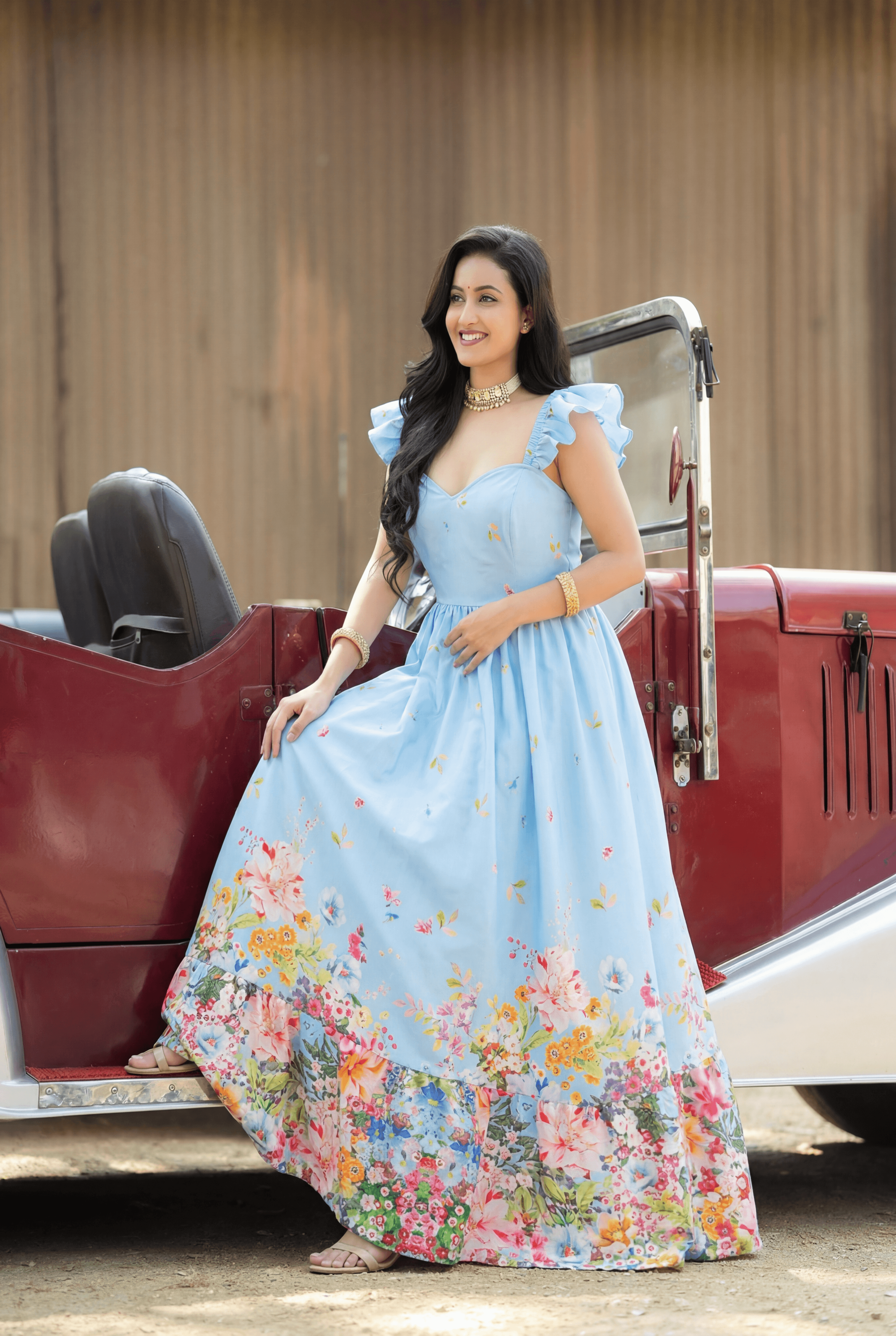 Sky Bloom Vintage Floral Women’s Midi Dress Soft Flowing Fabric with Elegant Silhouette and Timeless Floral Print