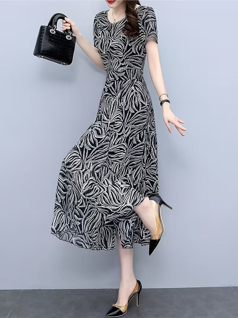 Women’s Monochrome Leaf Print Long  Dress