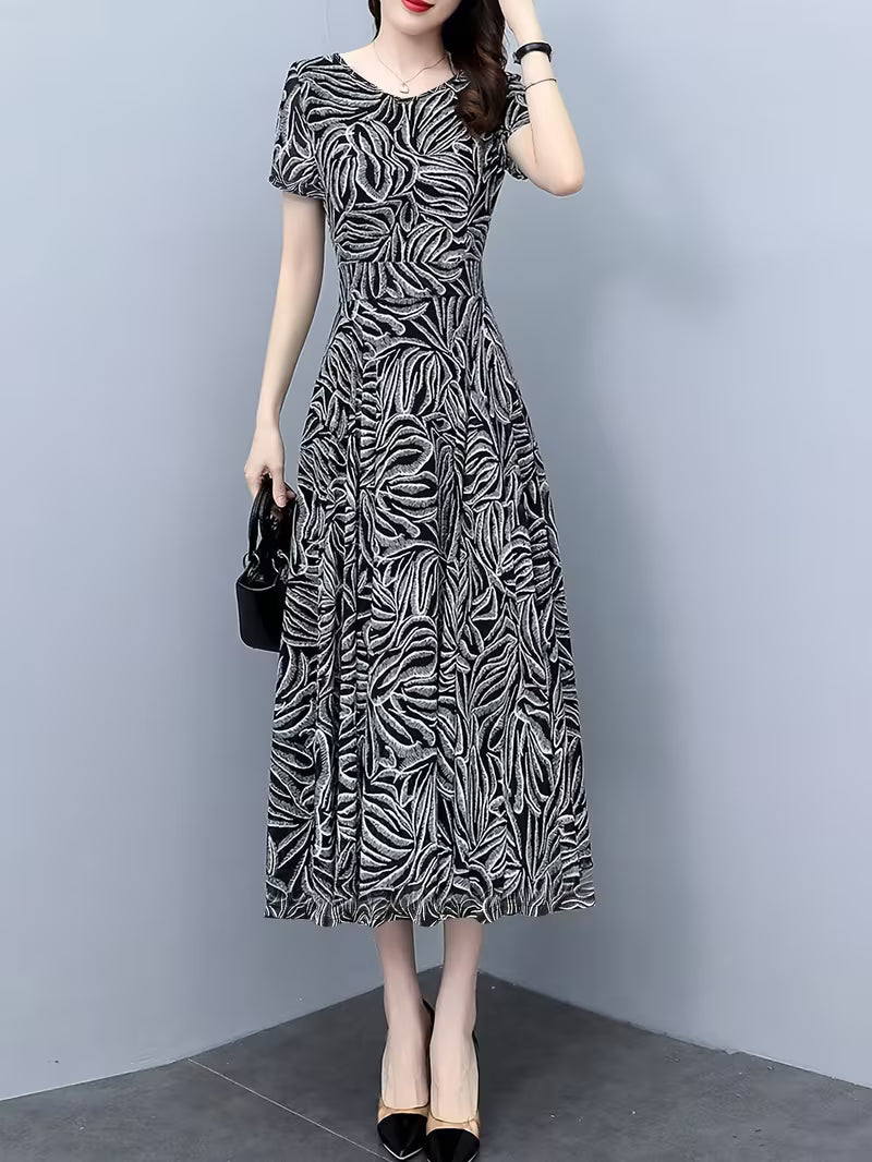 Women’s Monochrome Leaf Print Long  Dress