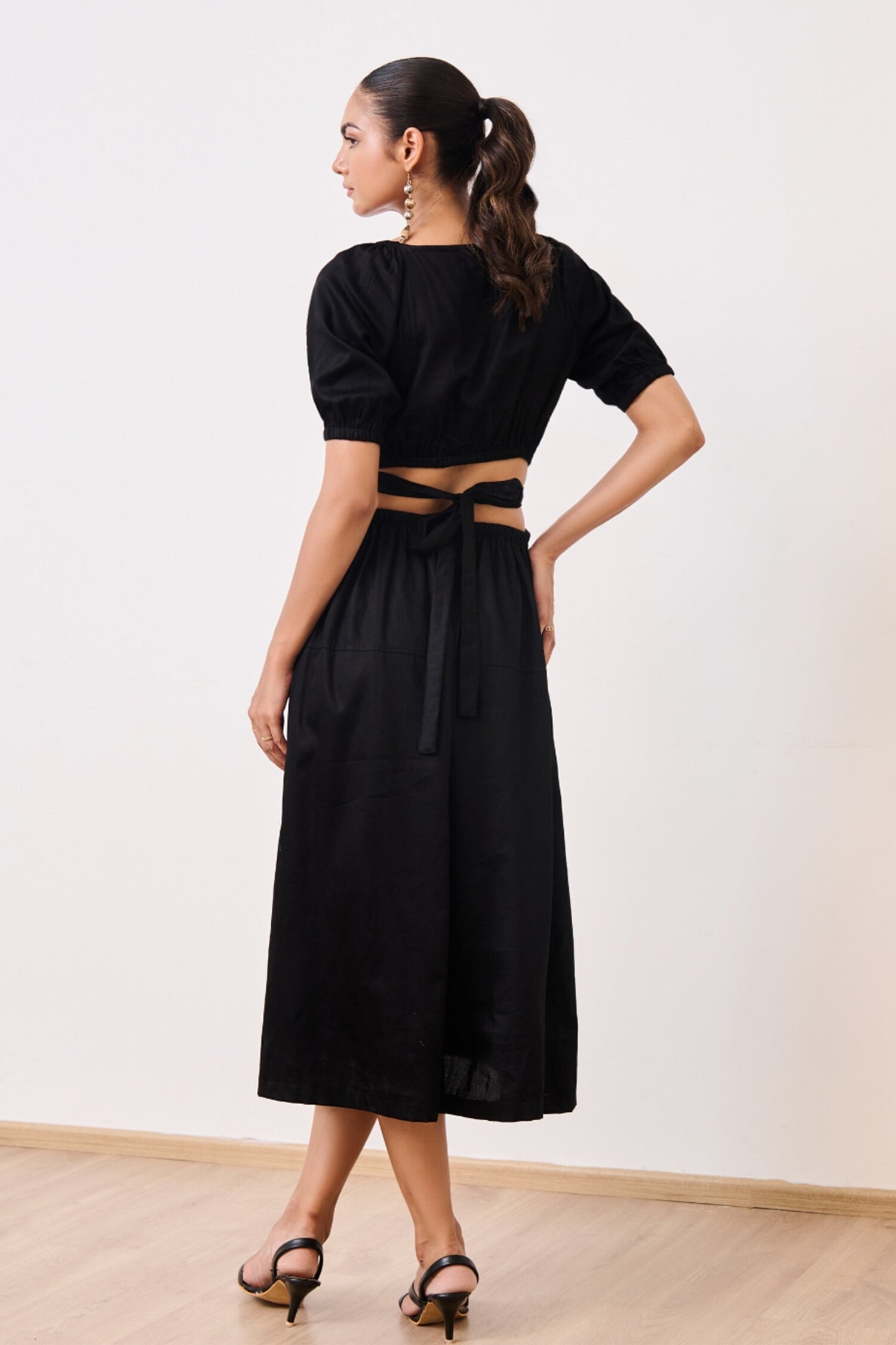 Black Cotton Satin V-Neck Balloon Sleeve Midi Dress for Women