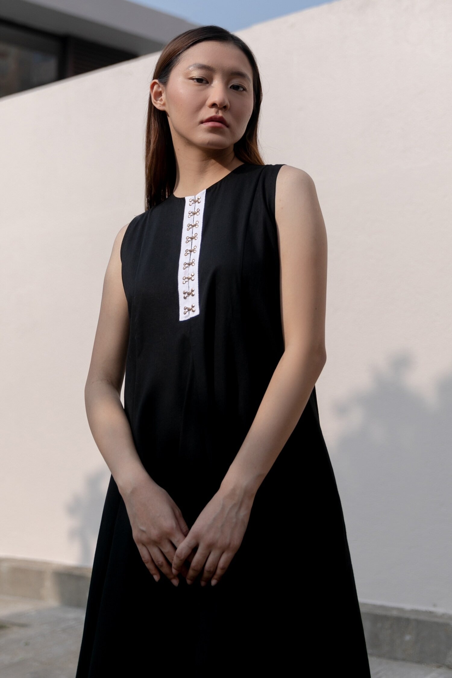 Black Cotton Round Neck Flowy Maxi Dress for Women