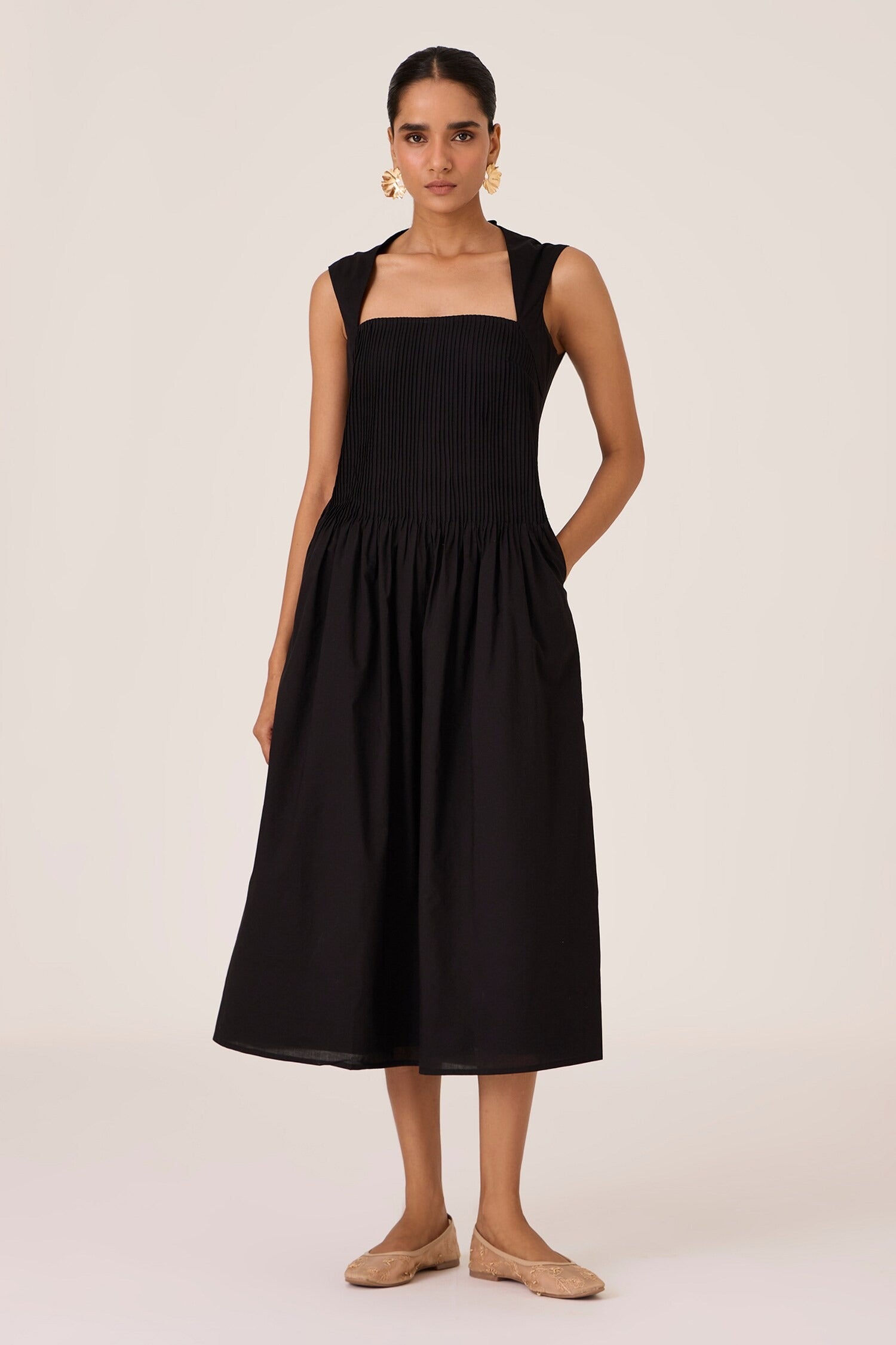 Black Cotton Square Neck Pleated Midi Dress for Women